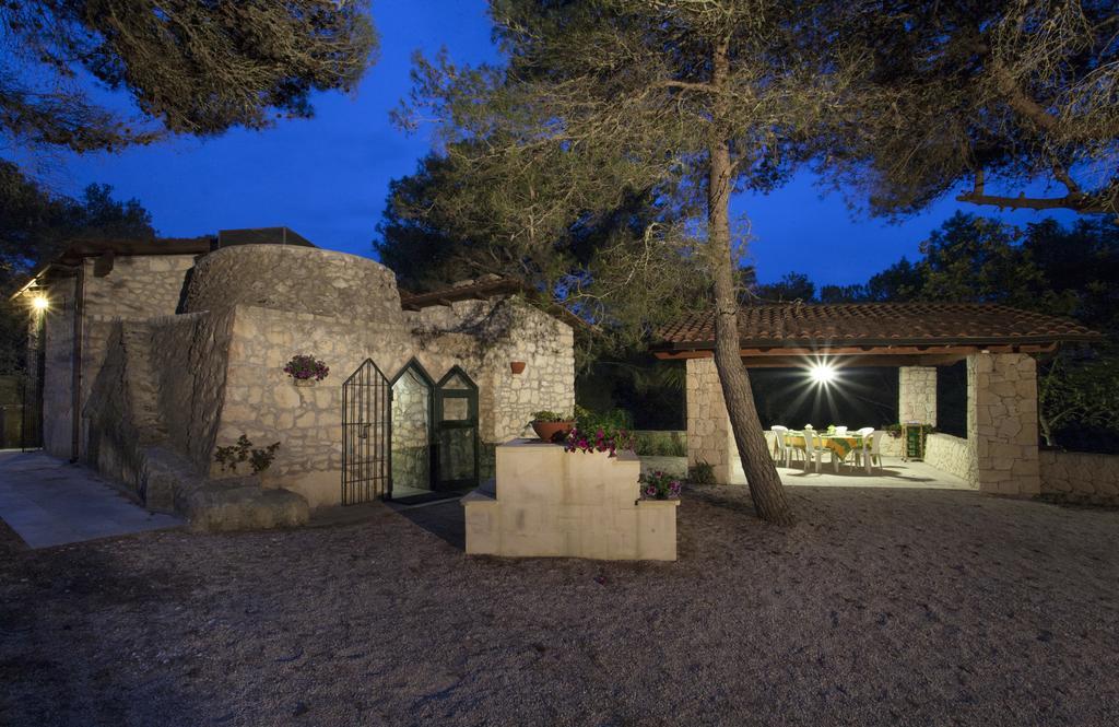 Trullo In The Wood Nardò Exterior foto